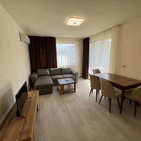Apartment Rabi Park Saints Constantine and Helena